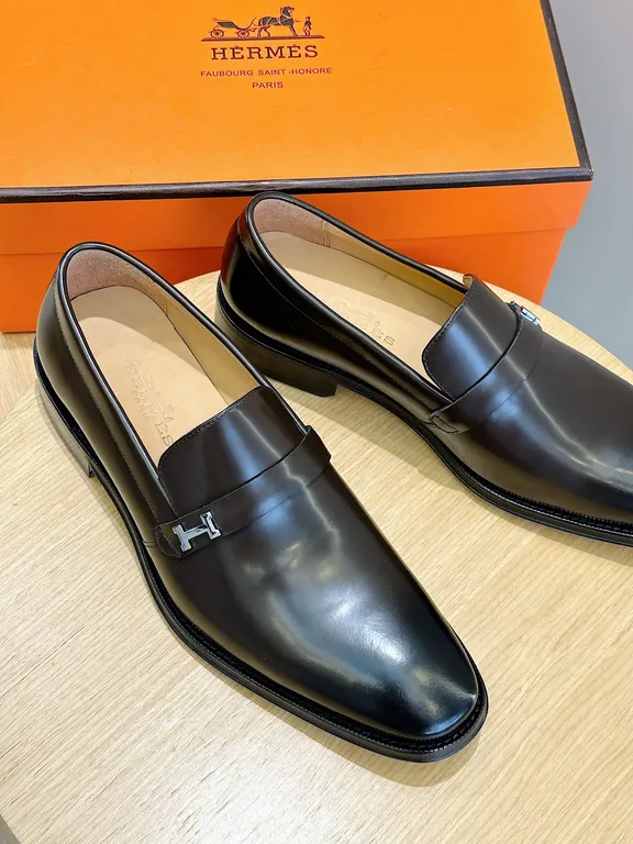 Hermes Shoe 